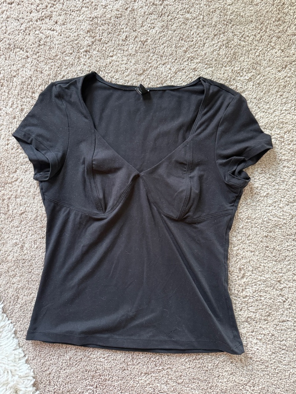 Black Women's Short Sleeve V-Neck Top - Unbranded